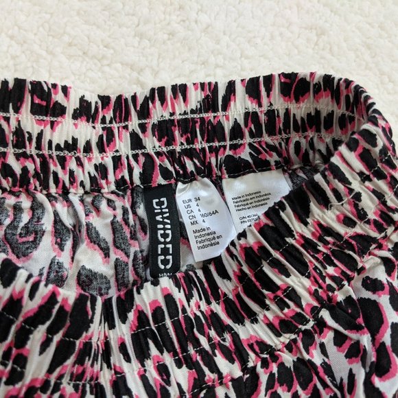 Leopard Print White & Pink 'Fluffy' Skater Skirt H&M size 4 - Picture 9 of 12